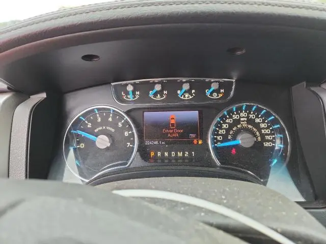 2013 FORD F150 SUPER CAB  