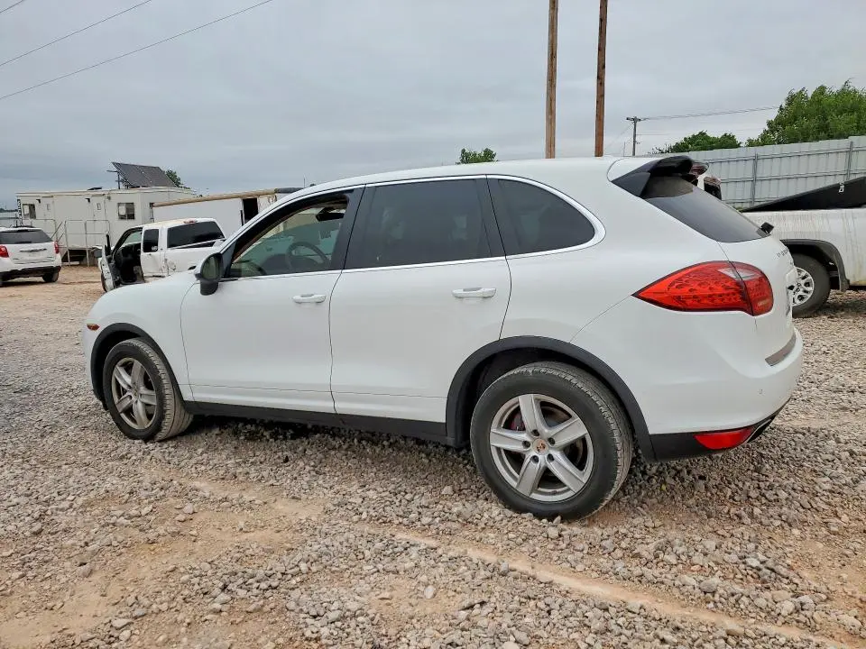 2012 PORSCHE CAYENNE   