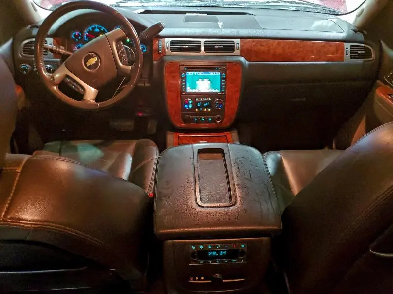 2011 CHEVROLET TAHOE K1500 LTZ  