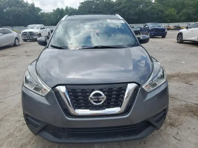 2019 NISSAN KICKS S  