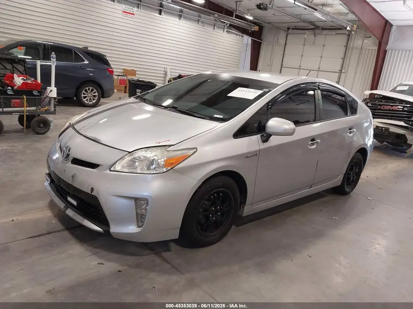 2013 TOYOTA PRIUS THREE