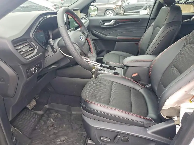 2026 FORD ESCAPE ST LINE  