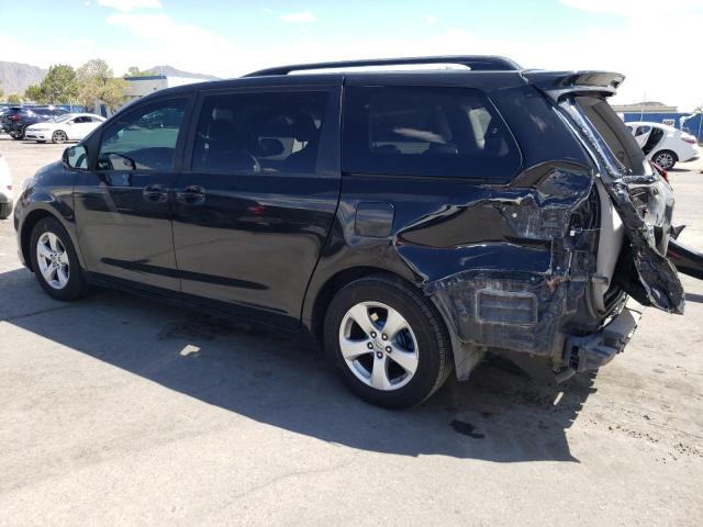 2017 TOYOTA SIENNA LE