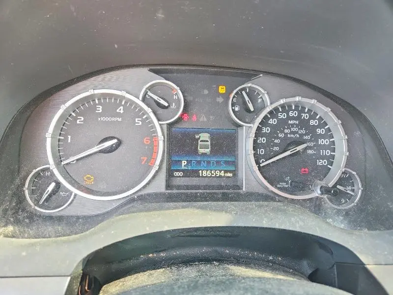 2014 TOYOTA TUNDRA SR5  