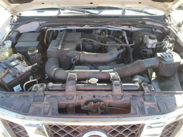 2013 NISSAN FRONTIER S  