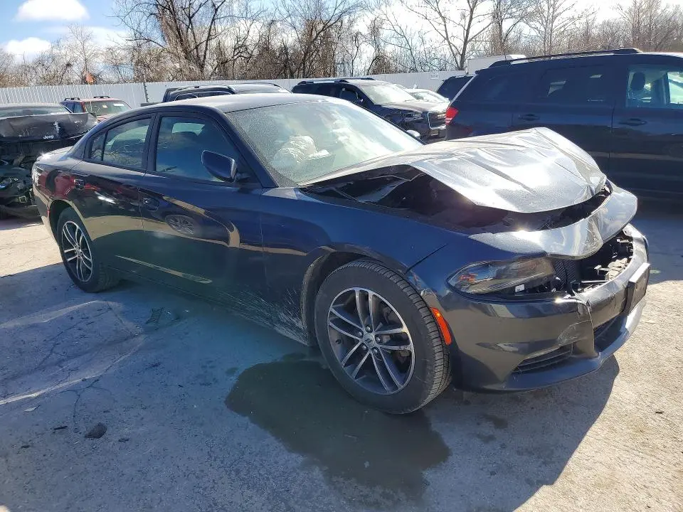2019 DODGE CHARGER SXT  