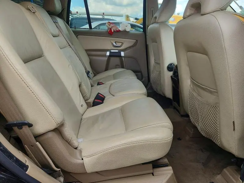 2010 VOLVO XC90 3.2  