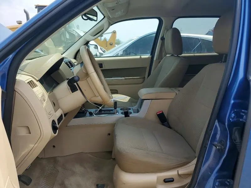 2010 FORD ESCAPE XLT  