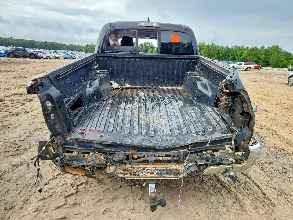 2016 TOYOTA TACOMA SR5 V6  