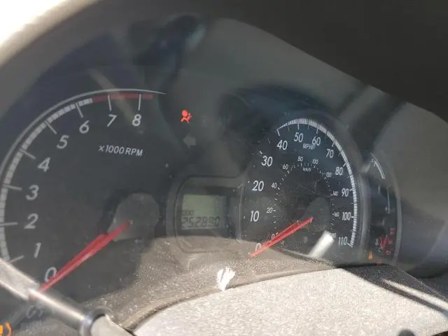 2014 TOYOTA SIENNA LE  