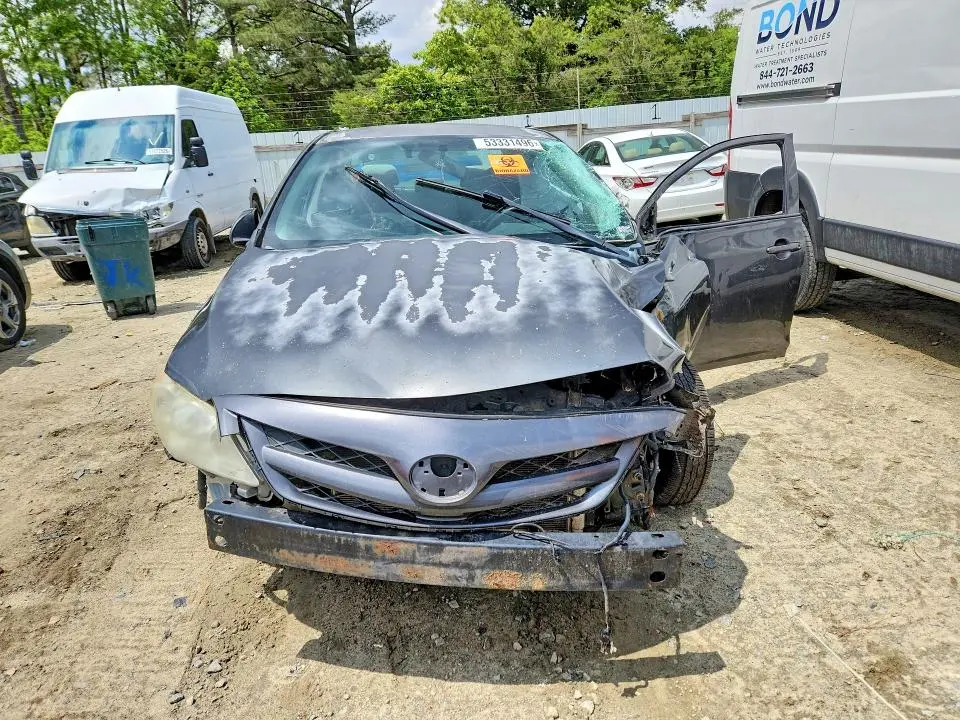 2013 TOYOTA COROLLA L  