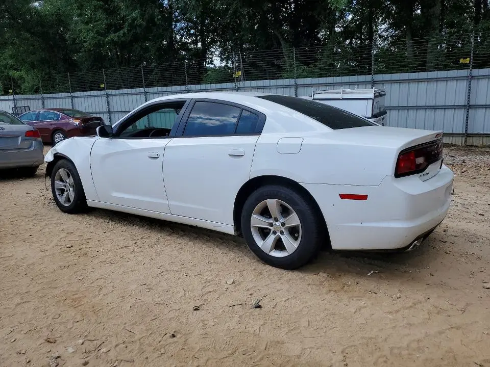 2013 DODGE CHARGER SE  