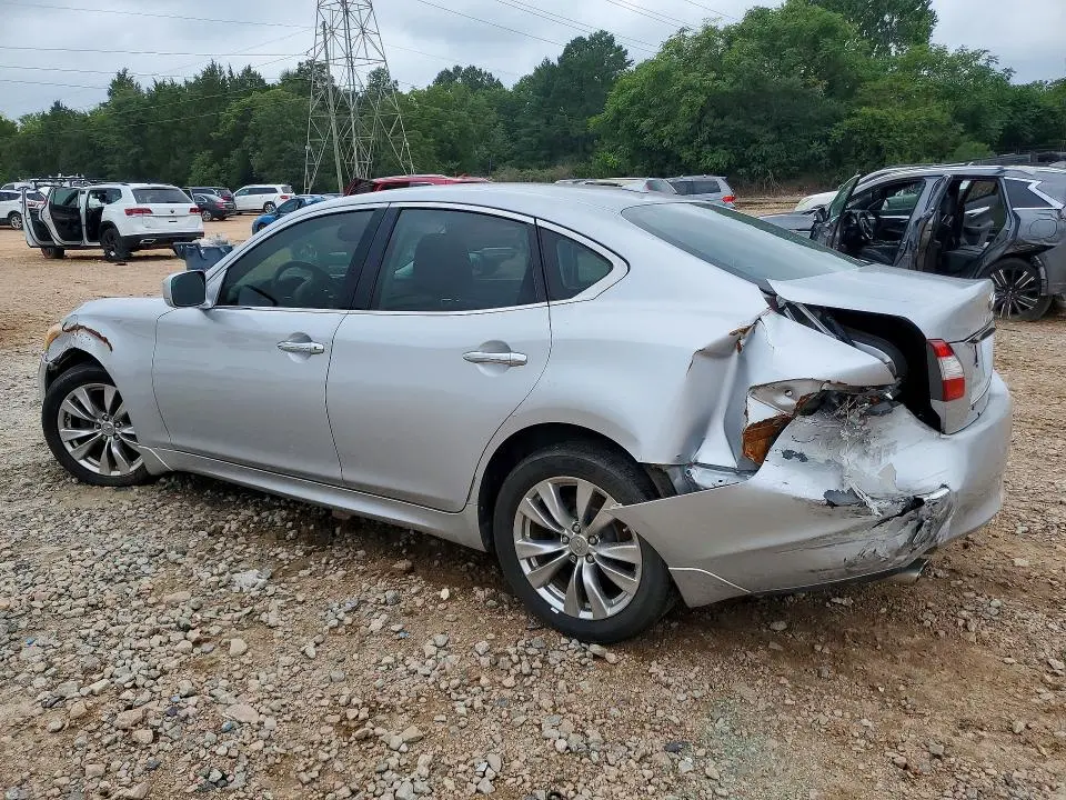 2012 INFINITI M37 X  