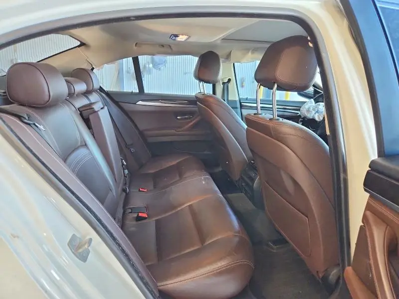 2016 BMW 528 XI  