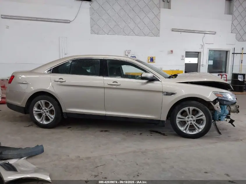 2018 FORD TAURUS SEL