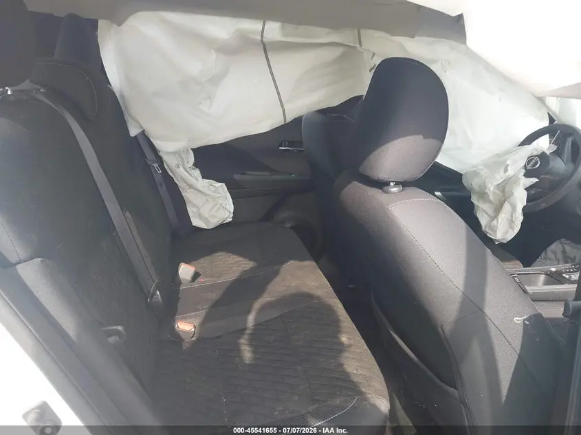 2022 NISSAN KICKS SV XTRONIC CVT