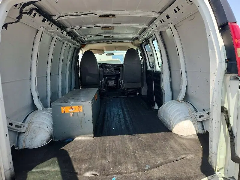 2015 GMC SAVANA G3500  