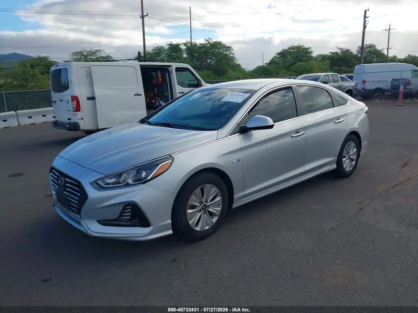 2018 HYUNDAI SONATA HYBRID SE