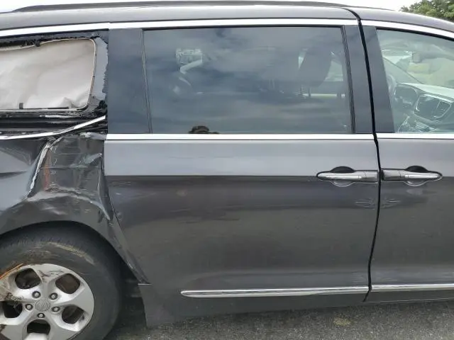 2017 CHRYSLER PACIFICA TOURING L PLUS  
