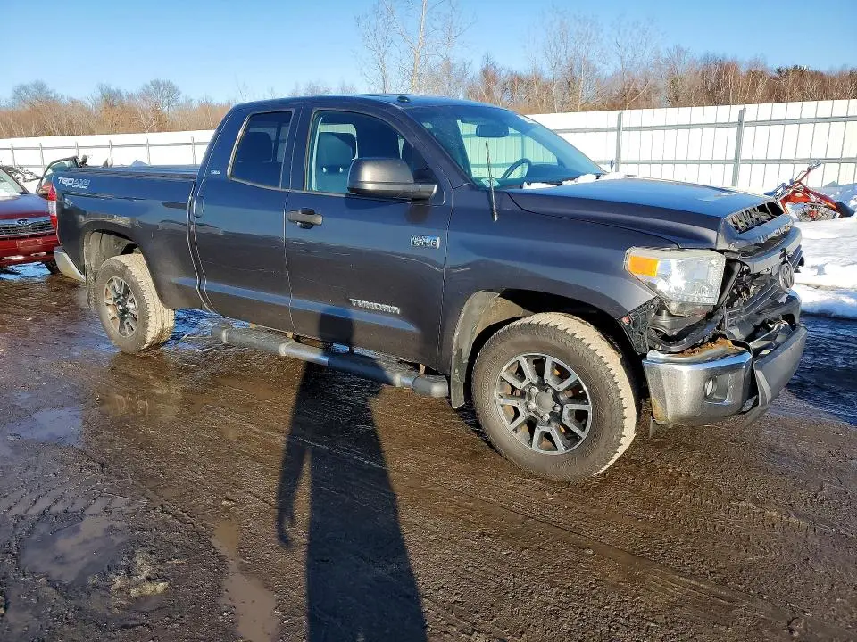 2014 TOYOTA TUNDRA SR5  