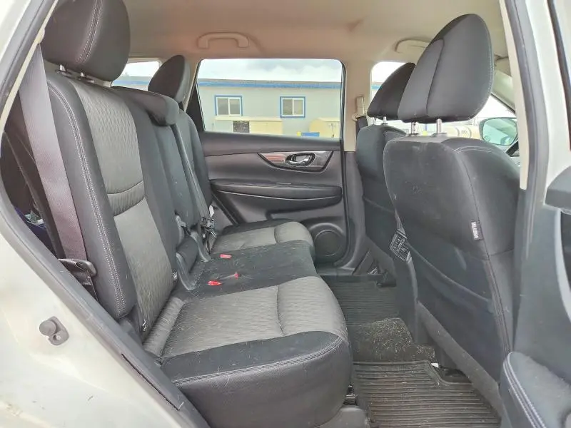 2017 NISSAN ROGUE SV  