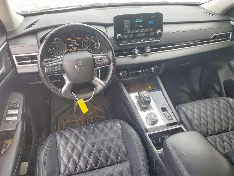 2022 MITSUBISHI OUTLANDER SEL  