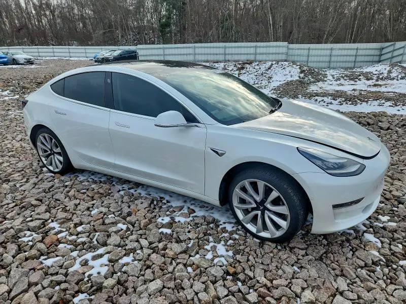 2019 TESLA MODEL 3   