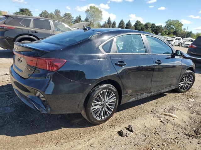 2023 KIA FORTE GT LINE