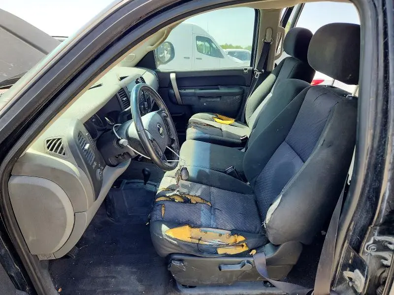 2011 CHEVROLET SILVERADO K1500 LS  