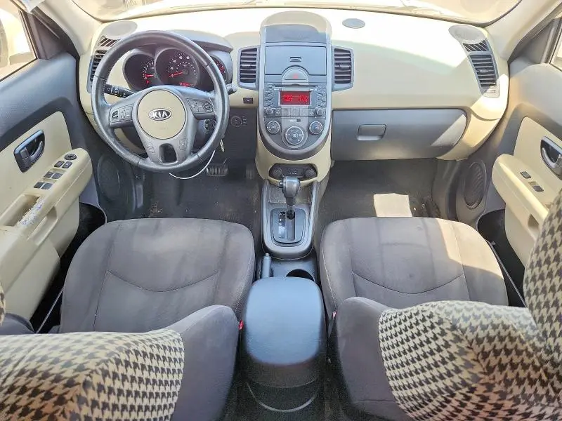 2010 KIA SOUL +  