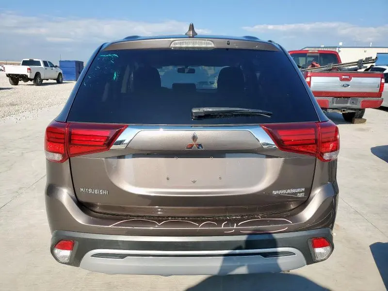 2019 MITSUBISHI OUTLANDER SE  