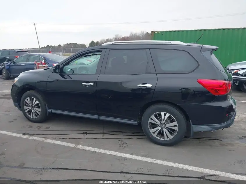 2017 NISSAN PATHFINDER S