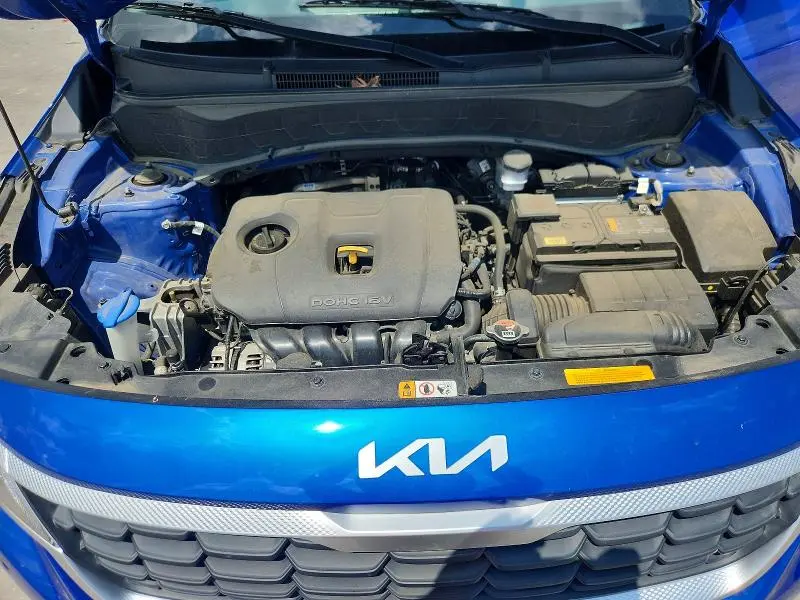2022 KIA SELTOS LX  