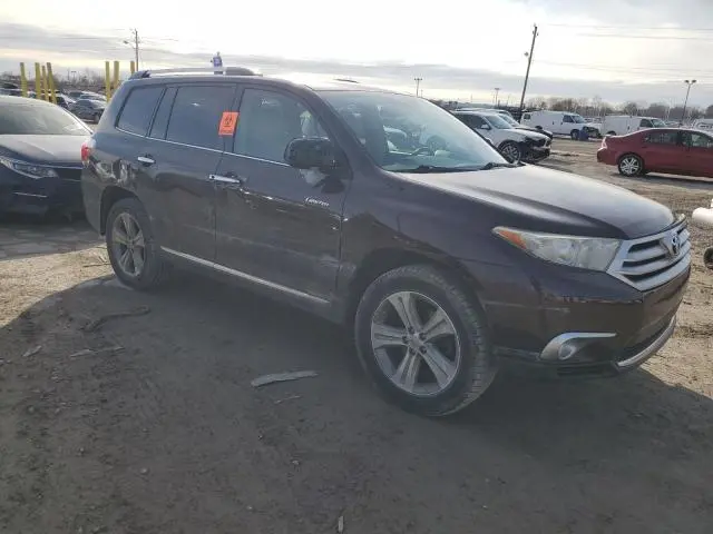 2013 TOYOTA HIGHLANDER LIMITED  