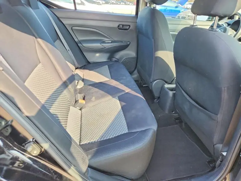 2020 NISSAN VERSA S  