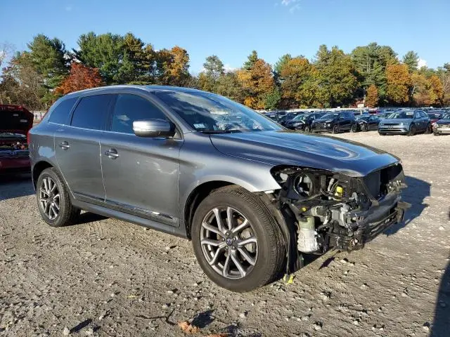 2016 VOLVO XC60 T6 PREMIER  