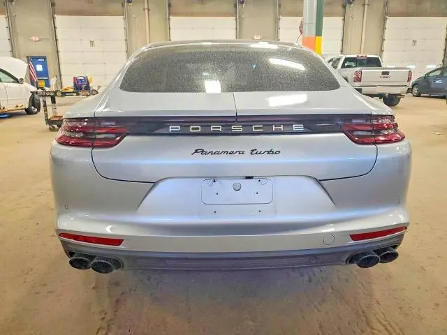 2018 PORSCHE PANAMERA TURBO  