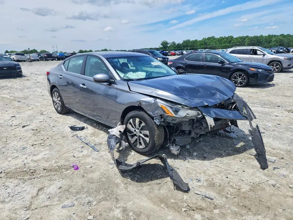 2020 NISSAN ALTIMA S  
