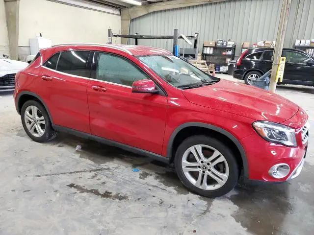 2020 MERCEDES-BENZ GLA 250  
