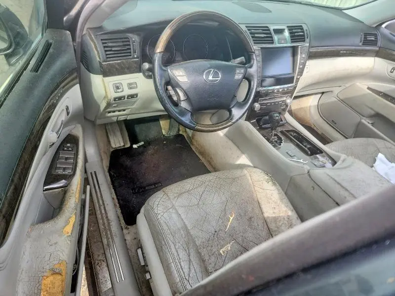 2012 LEXUS LS 460  