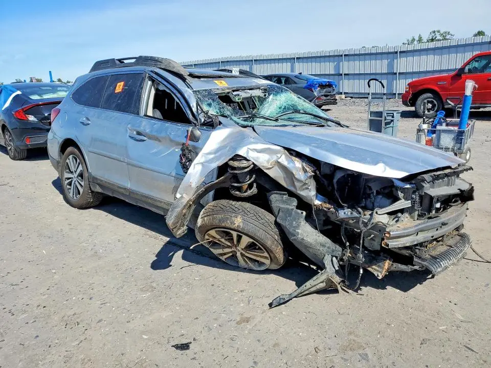 2018 SUBARU OUTBACK 3.6R LIMITED  
