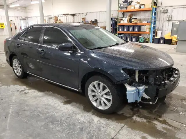 2014 TOYOTA CAMRY HYBRID  