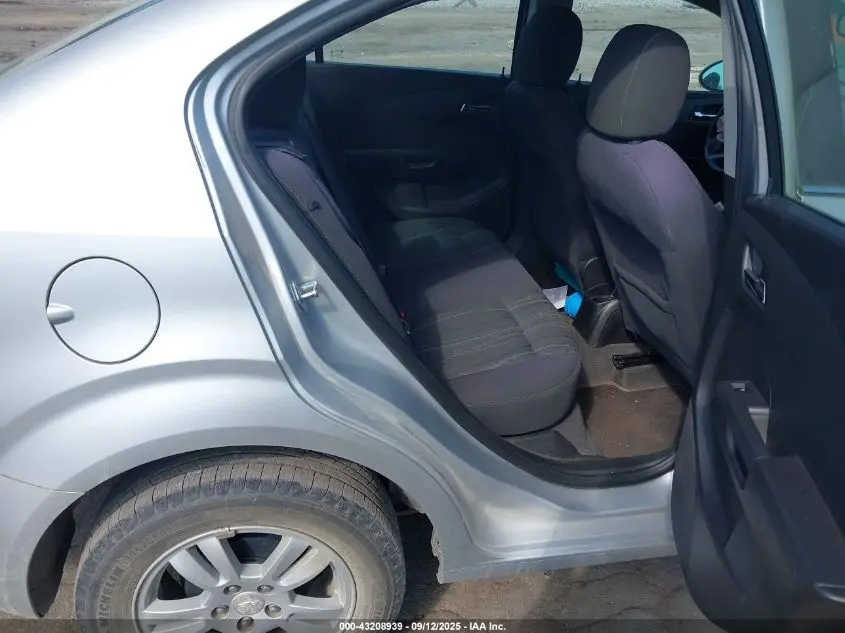 2015 CHEVROLET SONIC LT AUTO