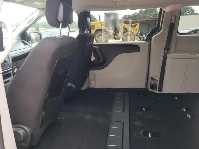 2012 DODGE GRAND CARAVAN SE  