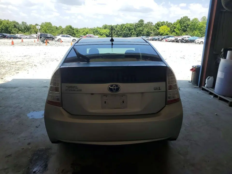 2010 TOYOTA PRIUS IV  