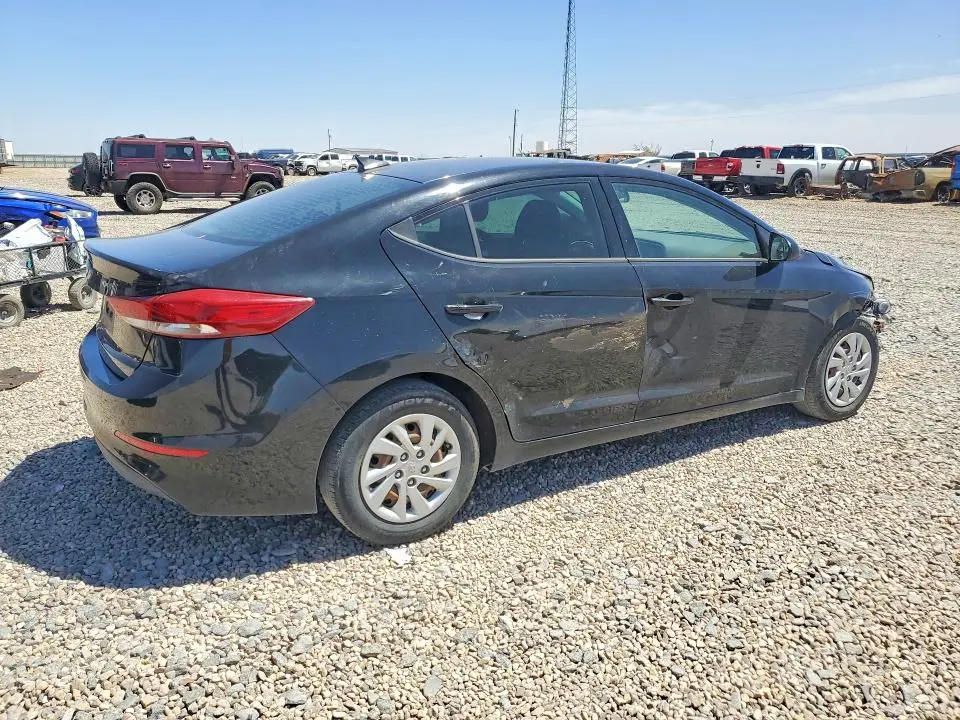 2018 HYUNDAI ELANTRA SE  