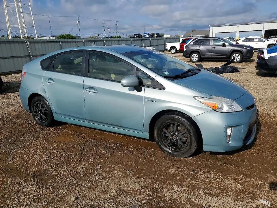 2014 TOYOTA PRIUS TWO  
