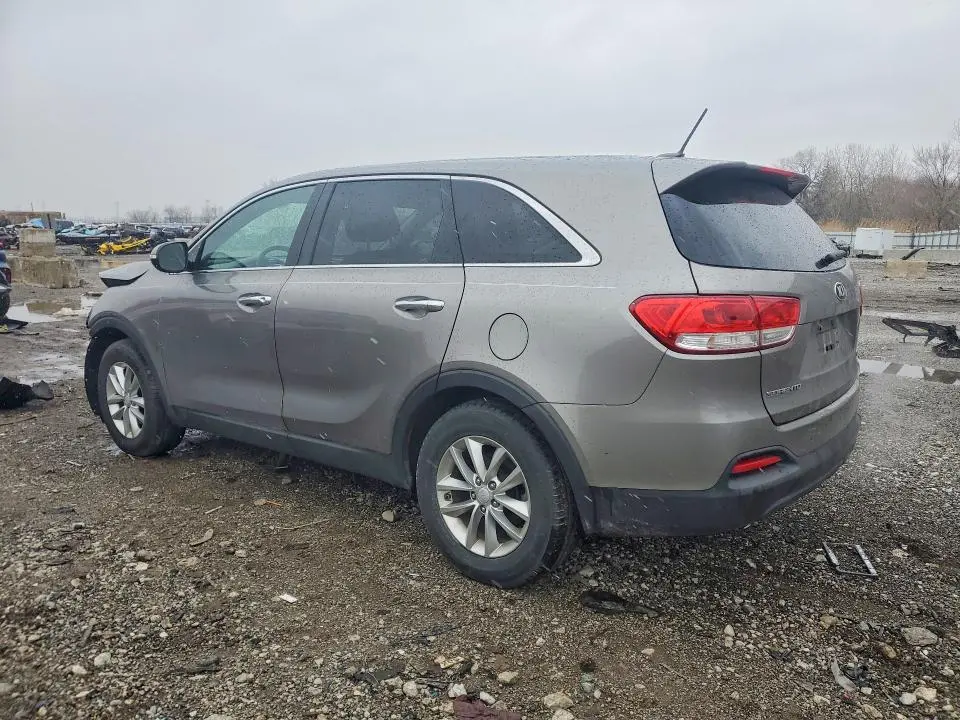 2016 KIA SORENTO L  