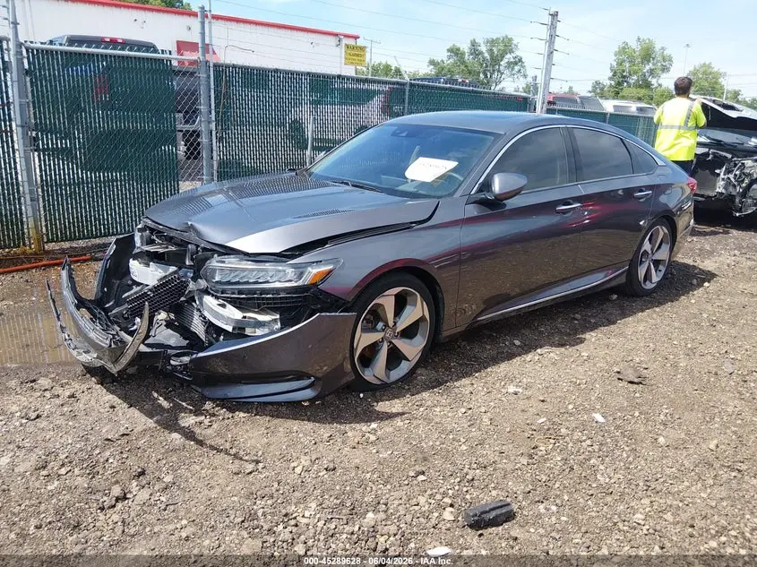 2018 HONDA ACCORD TOURING