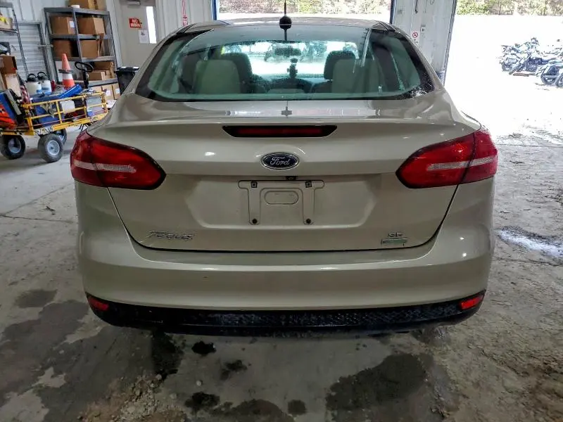2018 FORD FOCUS SE  